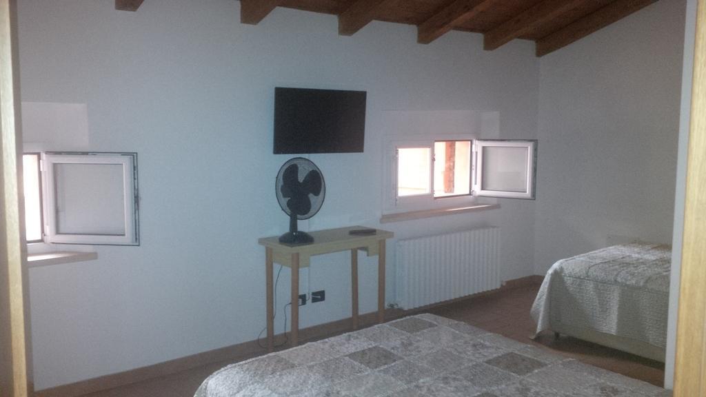 Hotel Residenza San Martino Bolonia Habitación foto